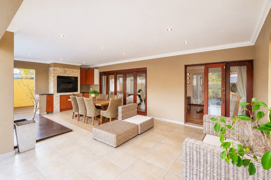 4 Bedroom Property for Sale in Melodie North West
